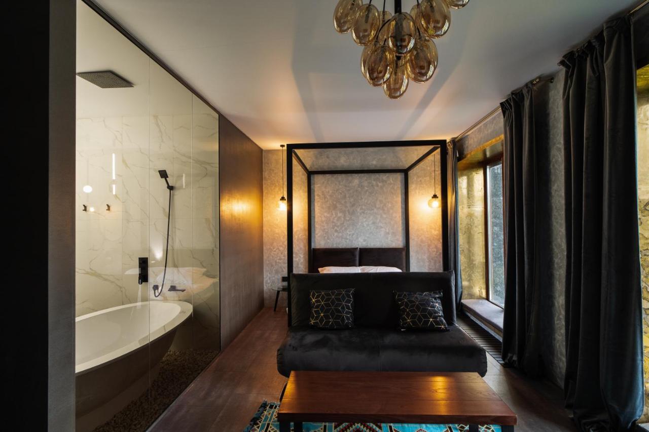 Sofa Boutique Hotel & Spa スームィ エクステリア 写真